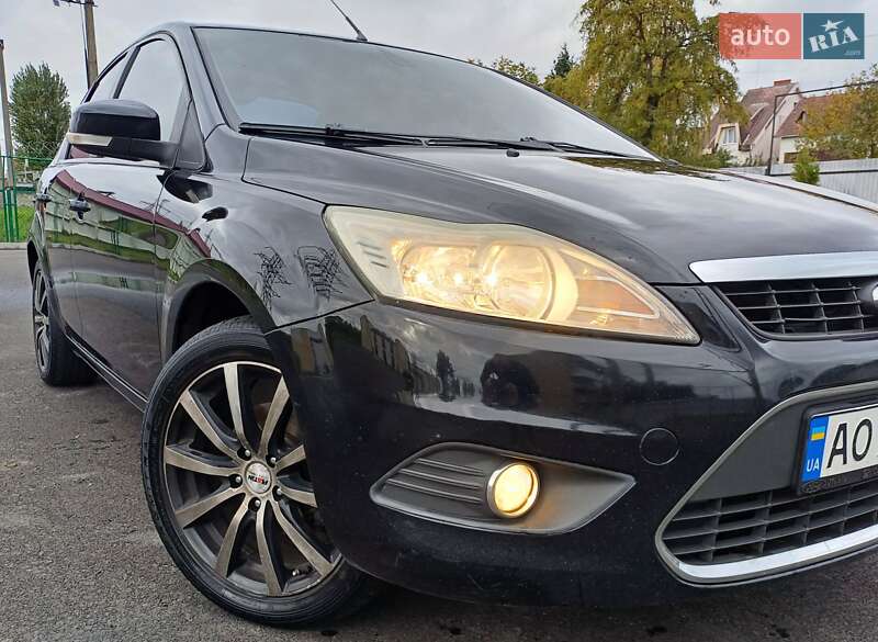 Седан Ford Focus 2008 в  фото Седан Ford Focus 2008 в