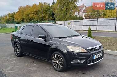 Седан Ford Focus 2008 в  фото 11 Седан Ford Focus 2008 в