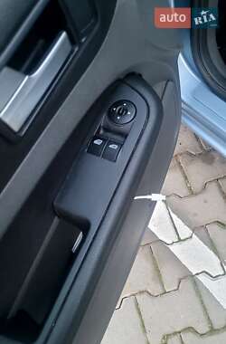 Хэтчбек Ford Focus 2006 в  фото 9 Хэтчбек Ford Focus 2006 в