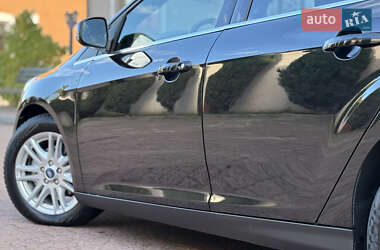 Универсал Ford Focus 2013 в 