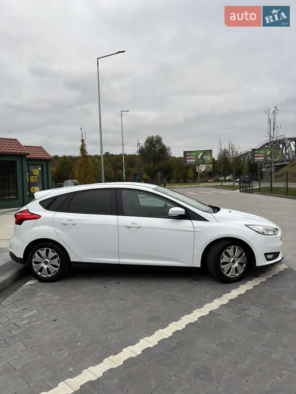 Хэтчбек Ford Focus 2016 в Ирпене фото 4 Хэтчбек Ford Focus 2016 в Ирпене