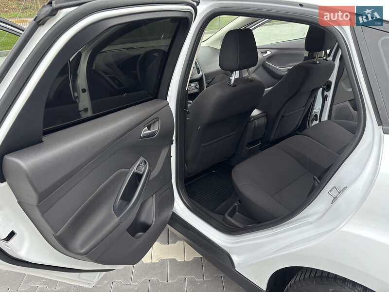 Хэтчбек Ford Focus 2016 в Ирпене фото 14 Хэтчбек Ford Focus 2016 в Ирпене