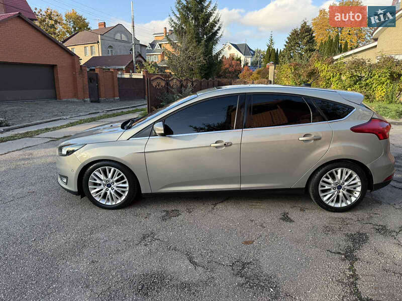 Хэтчбек Ford Focus 2015 в Харькове фото 4 Хэтчбек Ford Focus 2015 в Харькове