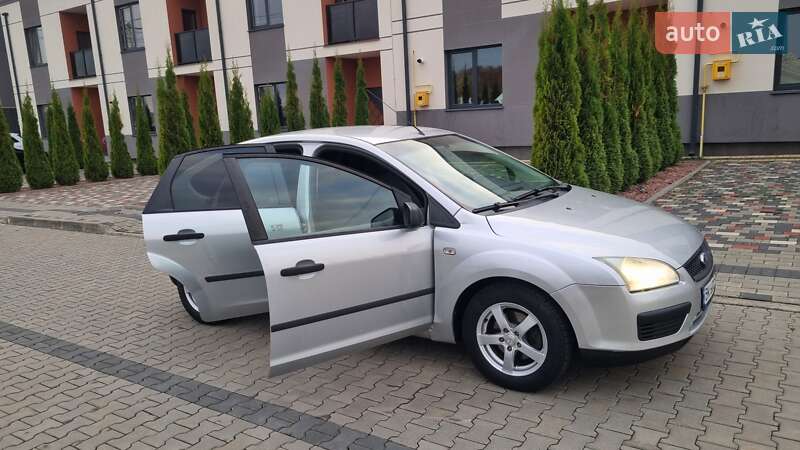 Хетчбек Ford Focus 2005 в Луцьку фото 11 Хетчбек Ford Focus 2005 в Луцьку