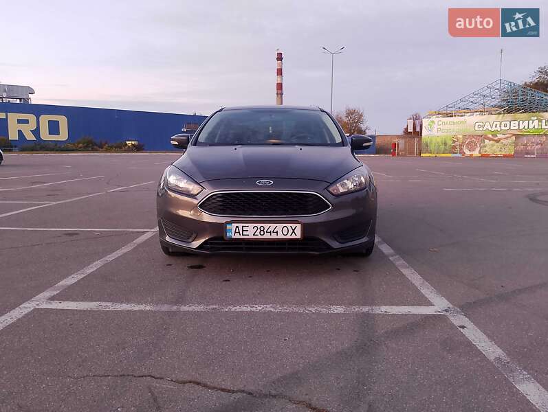 Седан Ford Focus 2015 в Днепре фото 19 Седан Ford Focus 2015 в Днепре