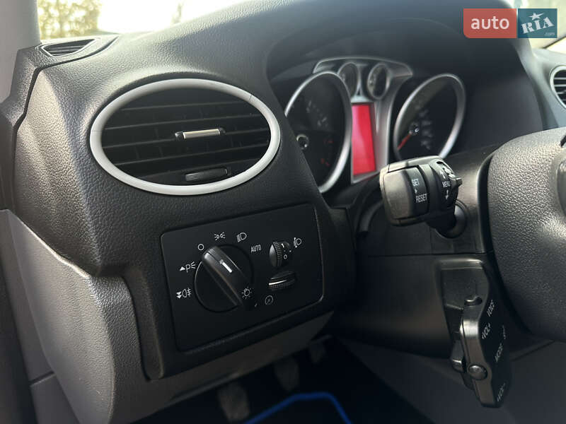 Хэтчбек Ford Focus 2009 в Виннице фото 27 Хэтчбек Ford Focus 2009 в Виннице