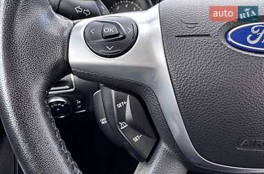 Хетчбек Ford Focus 2014 в  фото 24 Хетчбек Ford Focus 2014 в