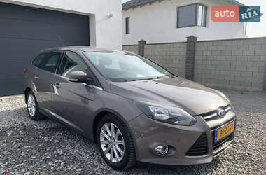Універсал Ford Focus 2012 в  фото 2 Універсал Ford Focus 2012 в