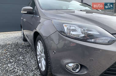 Універсал Ford Focus 2012 в  фото 28 Універсал Ford Focus 2012 в
