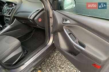 Універсал Ford Focus 2012 в  фото 39 Універсал Ford Focus 2012 в