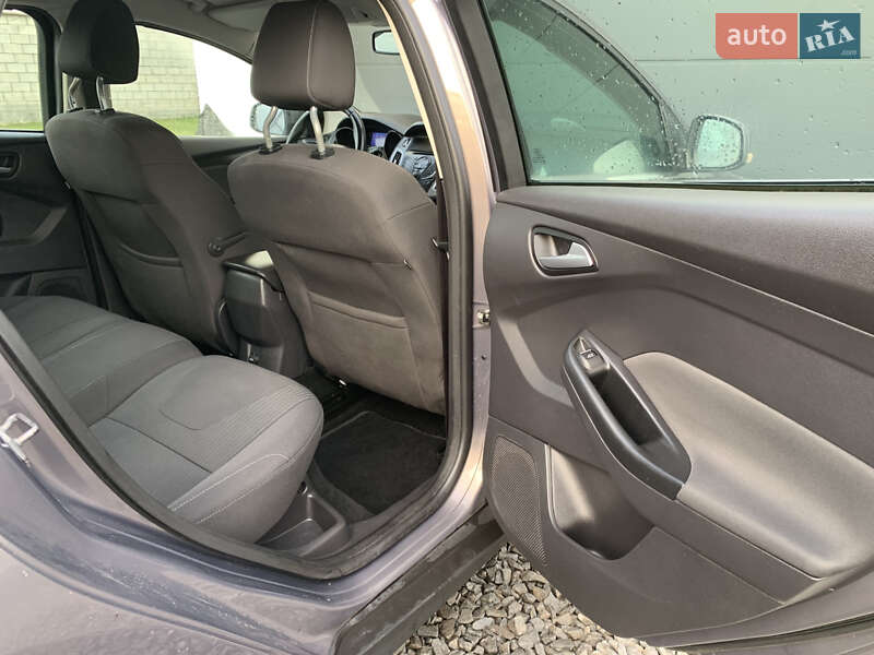 Універсал Ford Focus 2012 в Рівному фото 47 Універсал Ford Focus 2012 в Рівному