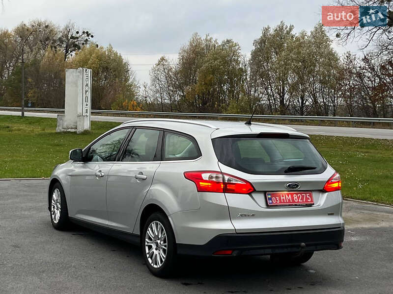 Універсал Ford Focus 2013 в Звягелі