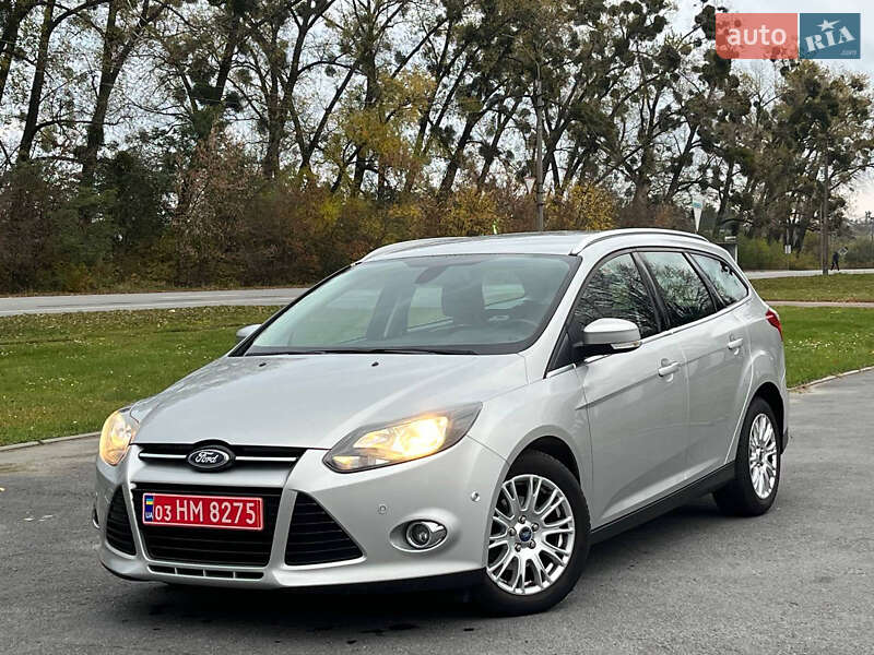 Універсал Ford Focus 2013 в Звягелі
