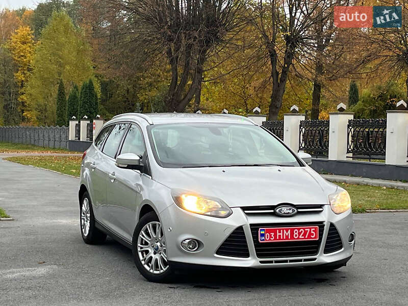 Універсал Ford Focus 2013 в Звягелі