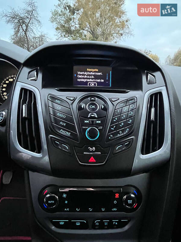 Універсал Ford Focus 2013 в Звягелі