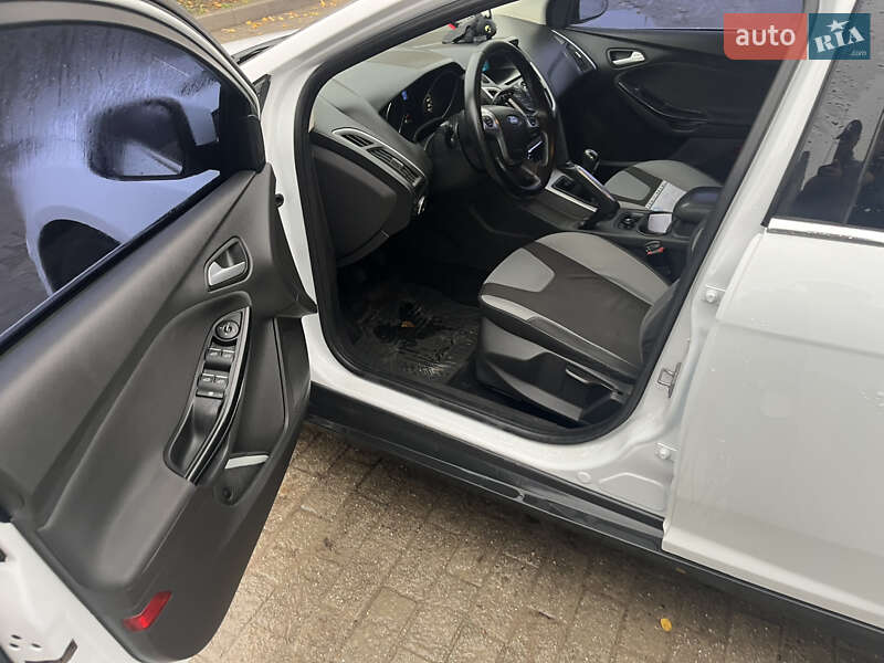 Хэтчбек Ford Focus 2013 в Сумах фото 5 Хэтчбек Ford Focus 2013 в Сумах