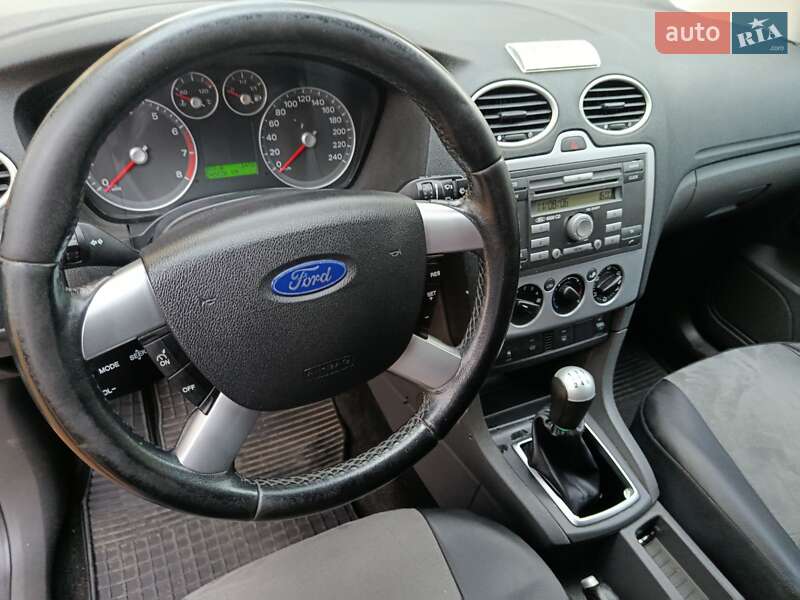 Універсал Ford Focus 2005 в Рівному фото 13 Універсал Ford Focus 2005 в Рівному
