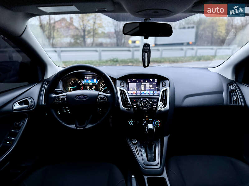 Седан Ford Focus 2015 в Виннице