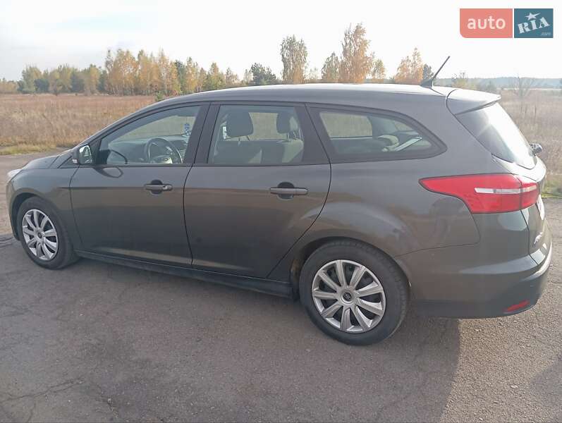 Універсал Ford Focus 2015 в Луцьку фото 2 Універсал Ford Focus 2015 в Луцьку