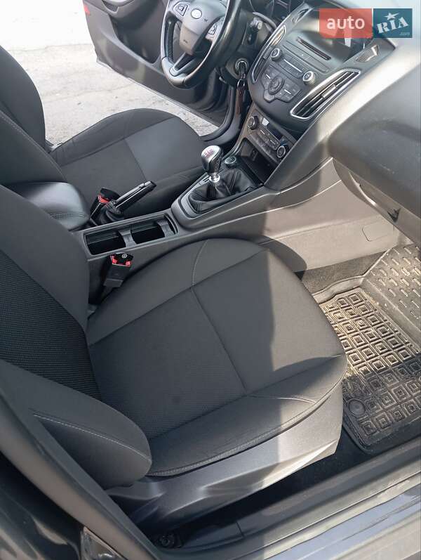 Універсал Ford Focus 2015 в Луцьку фото 17 Універсал Ford Focus 2015 в Луцьку