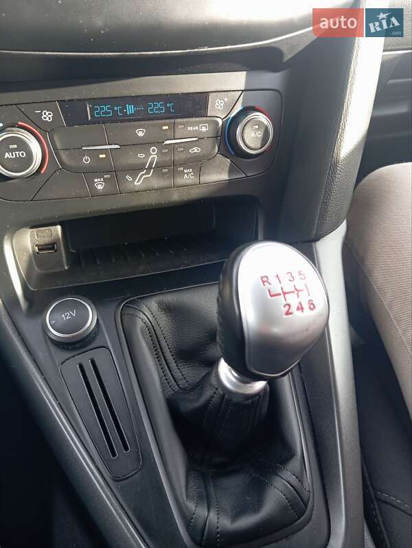 Універсал Ford Focus 2015 в Луцьку фото 22 Універсал Ford Focus 2015 в Луцьку