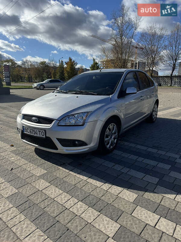 Хетчбек Ford Focus 2007 в Львові фото 2 Хетчбек Ford Focus 2007 в Львові
