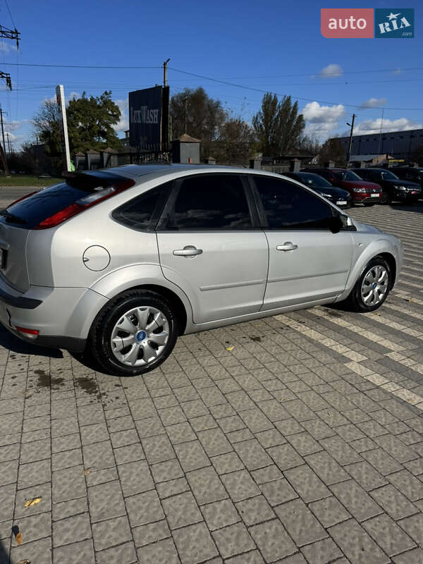 Хетчбек Ford Focus 2007 в Львові фото 4 Хетчбек Ford Focus 2007 в Львові