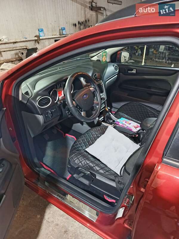 Універсал Ford Focus 2008 в П'ятихатках