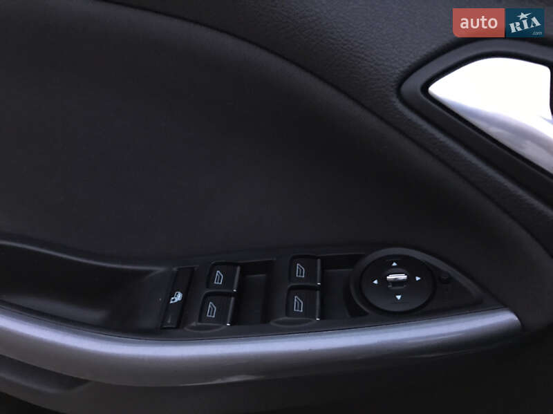 Универсал Ford Focus 2013 в Львове