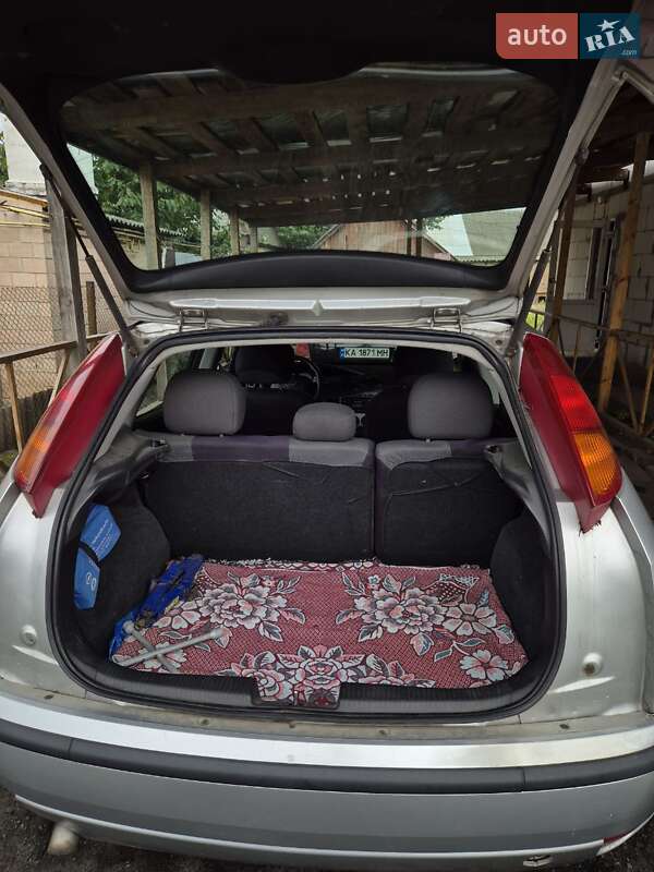 Хетчбек Ford Focus 2003 в Золотоноші фото 13 Хетчбек Ford Focus 2003 в Золотоноші