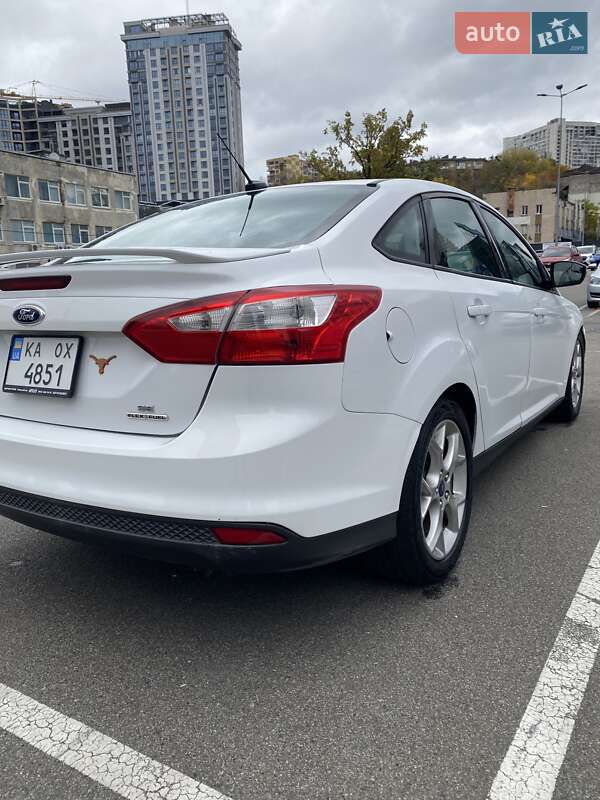 Седан Ford Focus 2013 в Киеве фото 5 Седан Ford Focus 2013 в Киеве