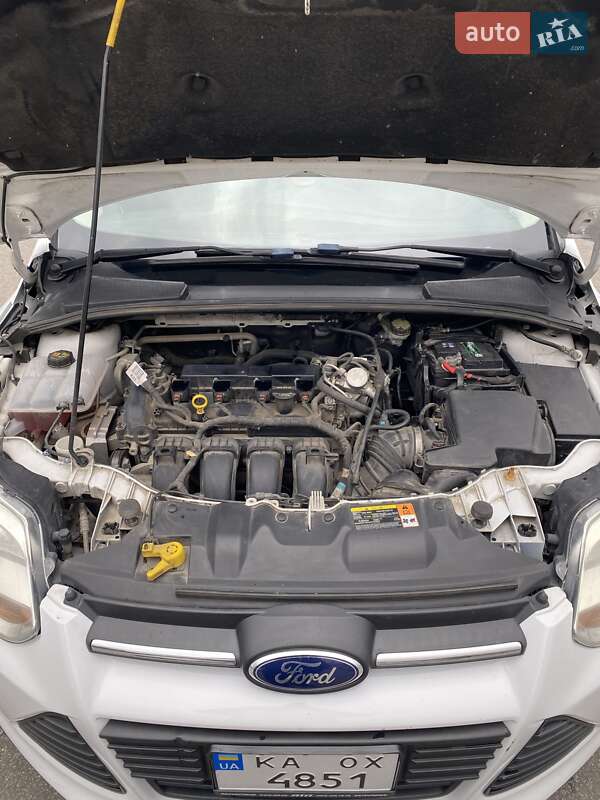Седан Ford Focus 2013 в Киеве фото 28 Седан Ford Focus 2013 в Киеве