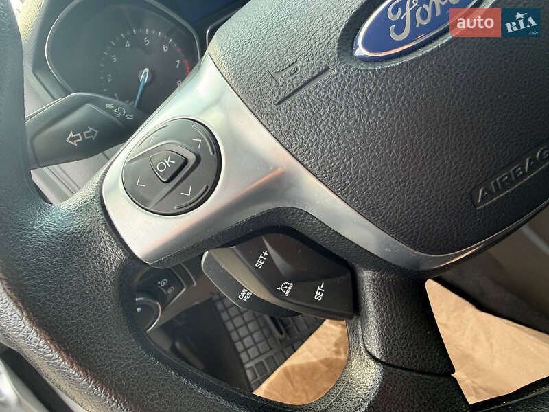 Хэтчбек Ford Focus 2012 в Коломые фото 31 Хэтчбек Ford Focus 2012 в Коломые