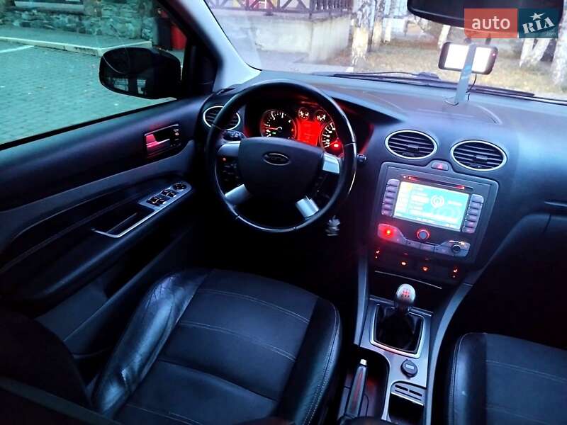 Универсал Ford Focus 2008 в Сколе фото 53 Универсал Ford Focus 2008 в Сколе