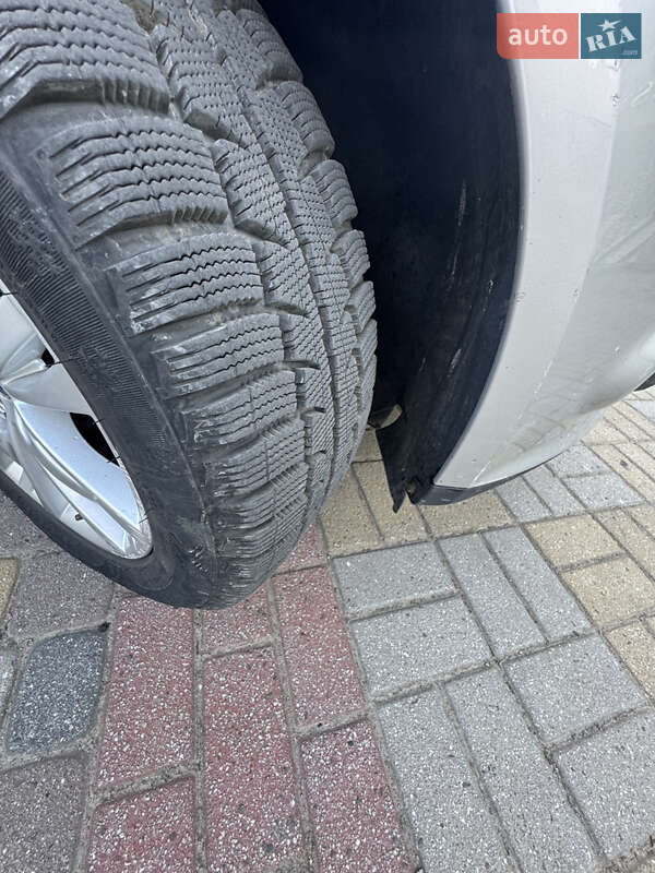 Хэтчбек Ford Focus 2011 в Тячеве фото 16 Хэтчбек Ford Focus 2011 в Тячеве