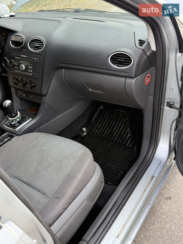 Хетчбек Ford Focus 2005 в Кременчуці фото 22 Хетчбек Ford Focus 2005 в Кременчуці
