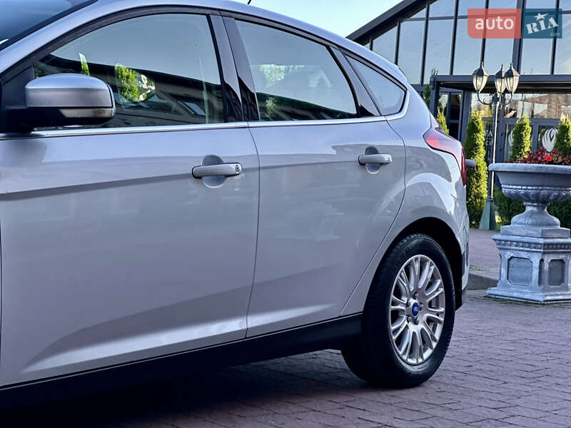 Хетчбек Ford Focus 2011 в Стрию