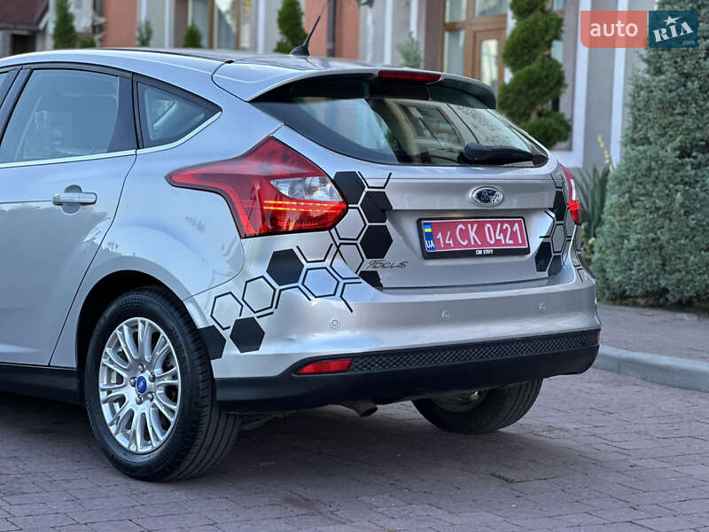 Хетчбек Ford Focus 2011 в Стрию