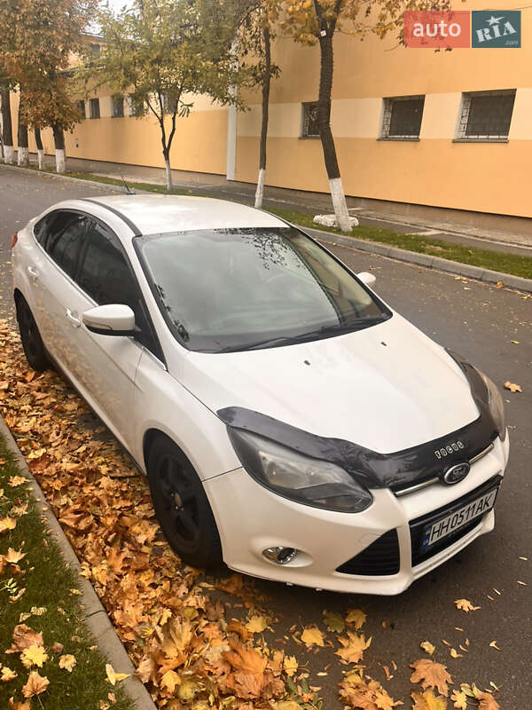 Седан Ford Focus 2013 в Білгороді-Дністровському фото 4 Седан Ford Focus 2013 в Білгороді-Дністровському