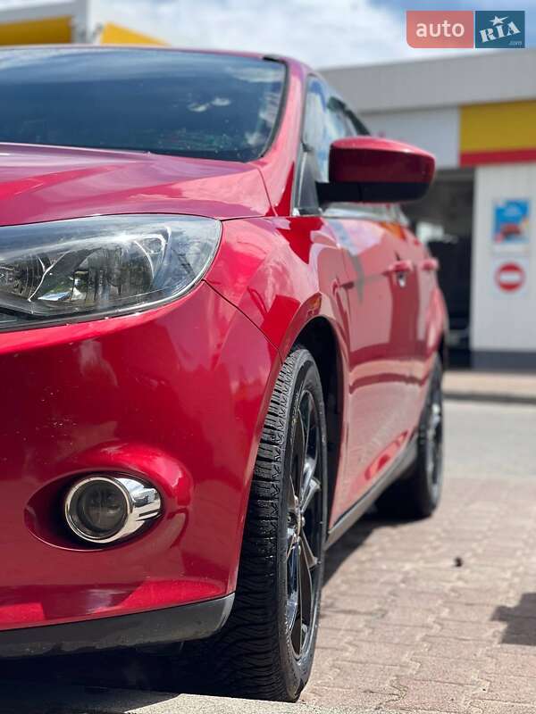 Седан Ford Focus 2011 в Киеве