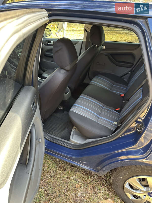Універсал Ford Focus 2009 в Києві фото 7 Універсал Ford Focus 2009 в Києві
