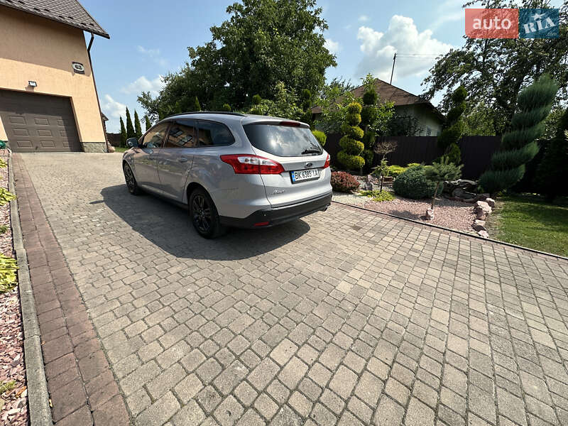 Універсал Ford Focus 2012 в Івано-Франківську фото 4 Універсал Ford Focus 2012 в Івано-Франківську