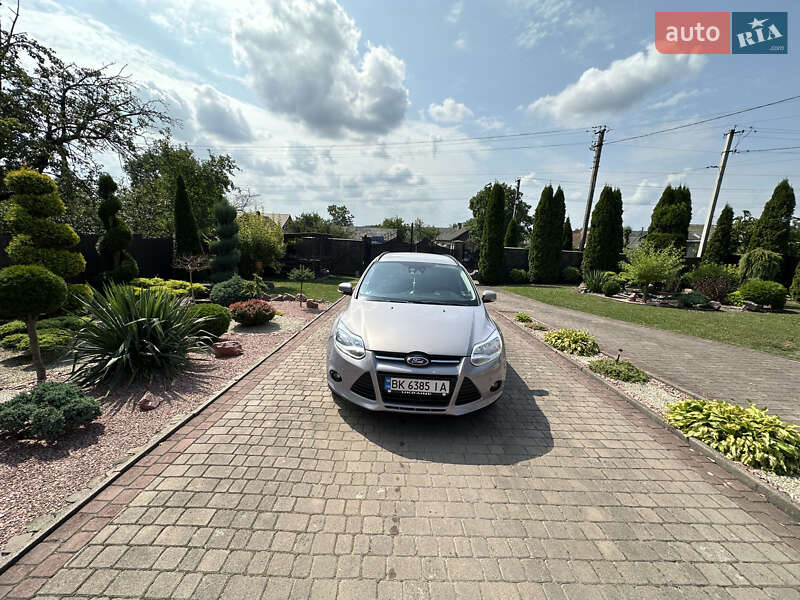 Універсал Ford Focus 2012 в Івано-Франківську фото 10 Універсал Ford Focus 2012 в Івано-Франківську