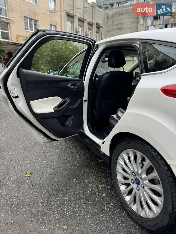 Хэтчбек Ford Focus 2011 в Виннице