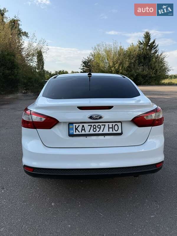 Седан Ford Focus 2013 в Борисполі