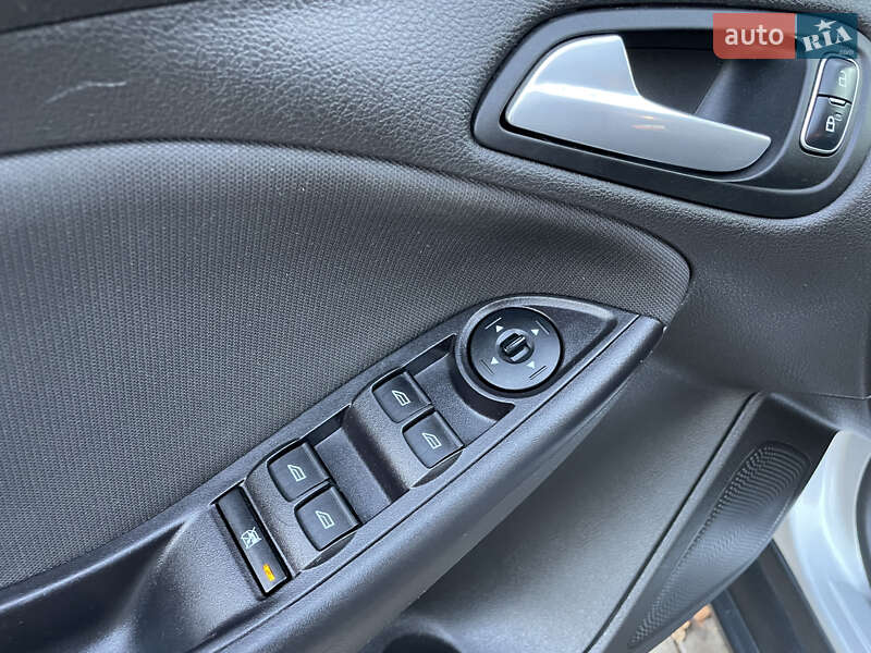 Седан Ford Focus 2015 в Миколаєві