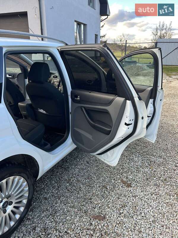 Универсал Ford Focus 2010 в Коломые фото 7 Универсал Ford Focus 2010 в Коломые