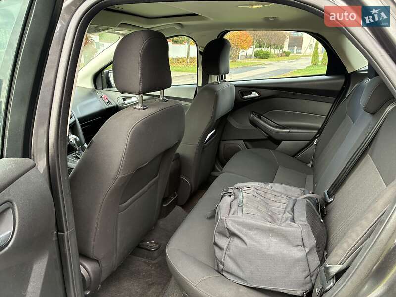 Хетчбек Ford Focus 2015 в Києві фото 13 Хетчбек Ford Focus 2015 в Києві