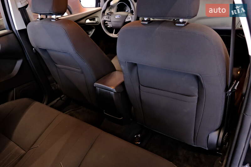 Седан Ford Focus 2016 в Одессе фото 36 Седан Ford Focus 2016 в Одессе