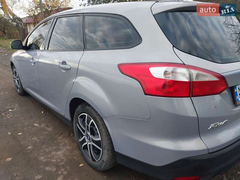 Универсал Ford Focus 2014 в Нововолынске